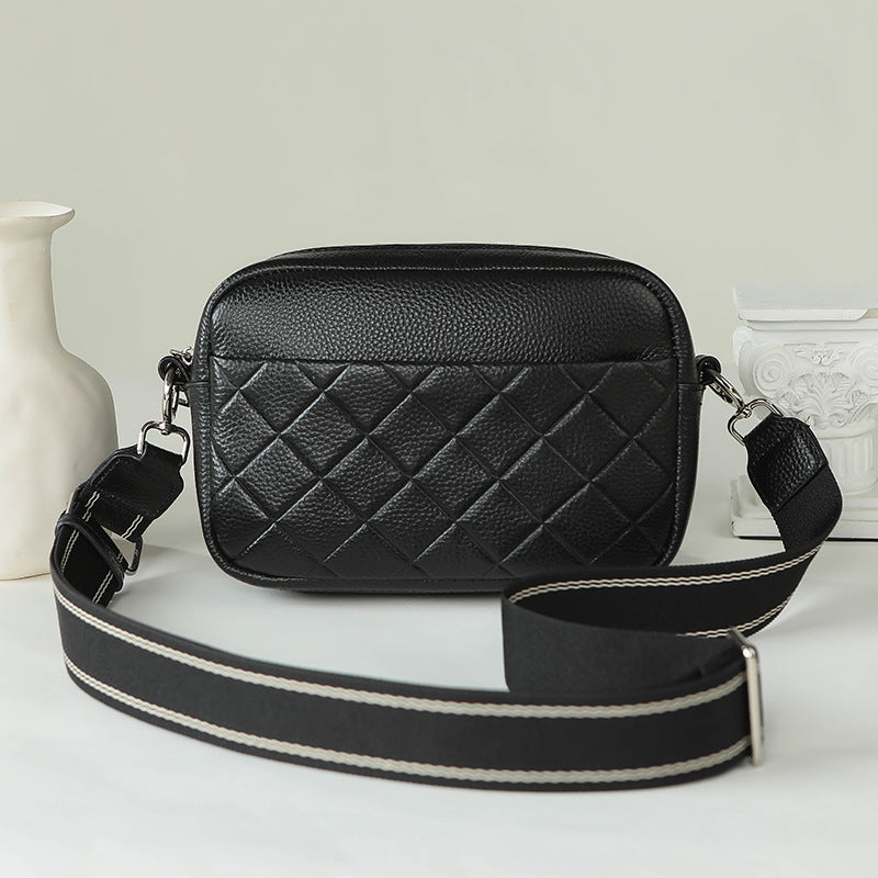 「A03」B23.10真皮女包頭層牛皮斜背包單肩小方包